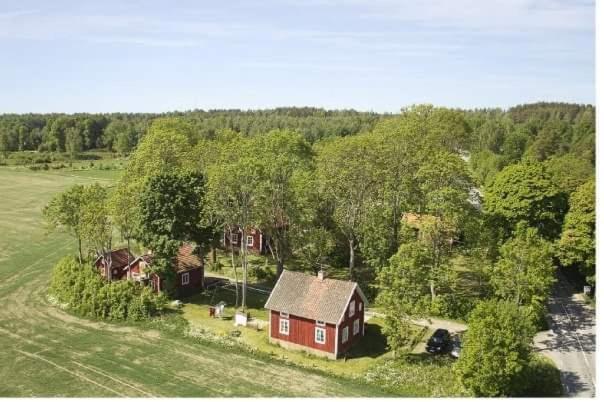 Brottorp Villa Fjugesta Bagian luar foto